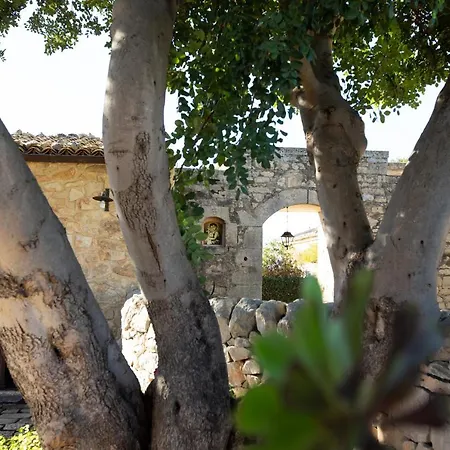 Homidoo Country * Santa Croce Camerina